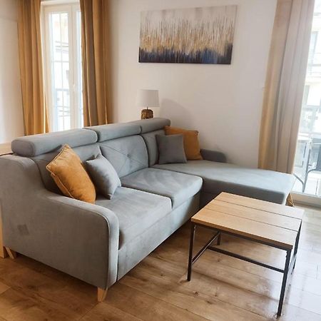 Miodowy Apartament Złotów Exteriér fotografie